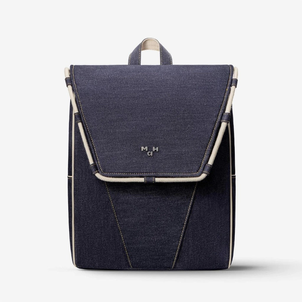 MAH Young Backpack กระเป๋าเป้คอมพิวเตอร์ กันน้ํา 14 นิ้ว (กระเป๋าสะพายหลัง) สีขาว