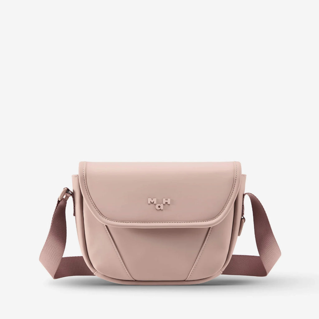 MAH Young Crossbody Shuttle กระเป๋าหนัง กระเป๋าสะพายข้าง น้ำหนักเบา ผ้ากันน้ํา 6 นิ้ว (กระเป๋าสะพายไหล่)
