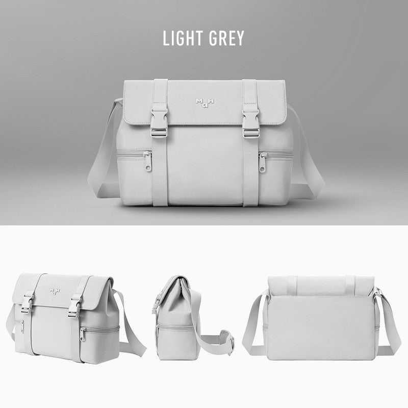 MAH Siro Crossbody กระเป๋าสะพายข้าง น้ำหนักเบา ผ้ากันน้ํา 8 นิ้ว (กระเป๋าสะพายไหล่) สีขาว