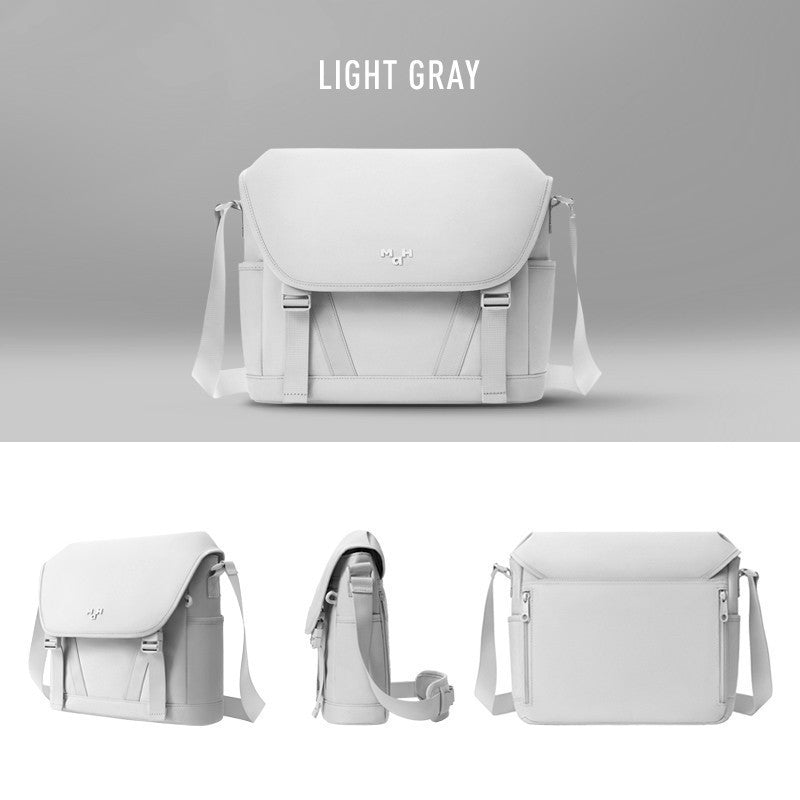 MAH Tour Crossbody กระเป๋าสะพายข้าง น้ำหนักเบา ผ้ากันน้ํา 8 นิ้ว (กระเป๋าสะพายไหล่)