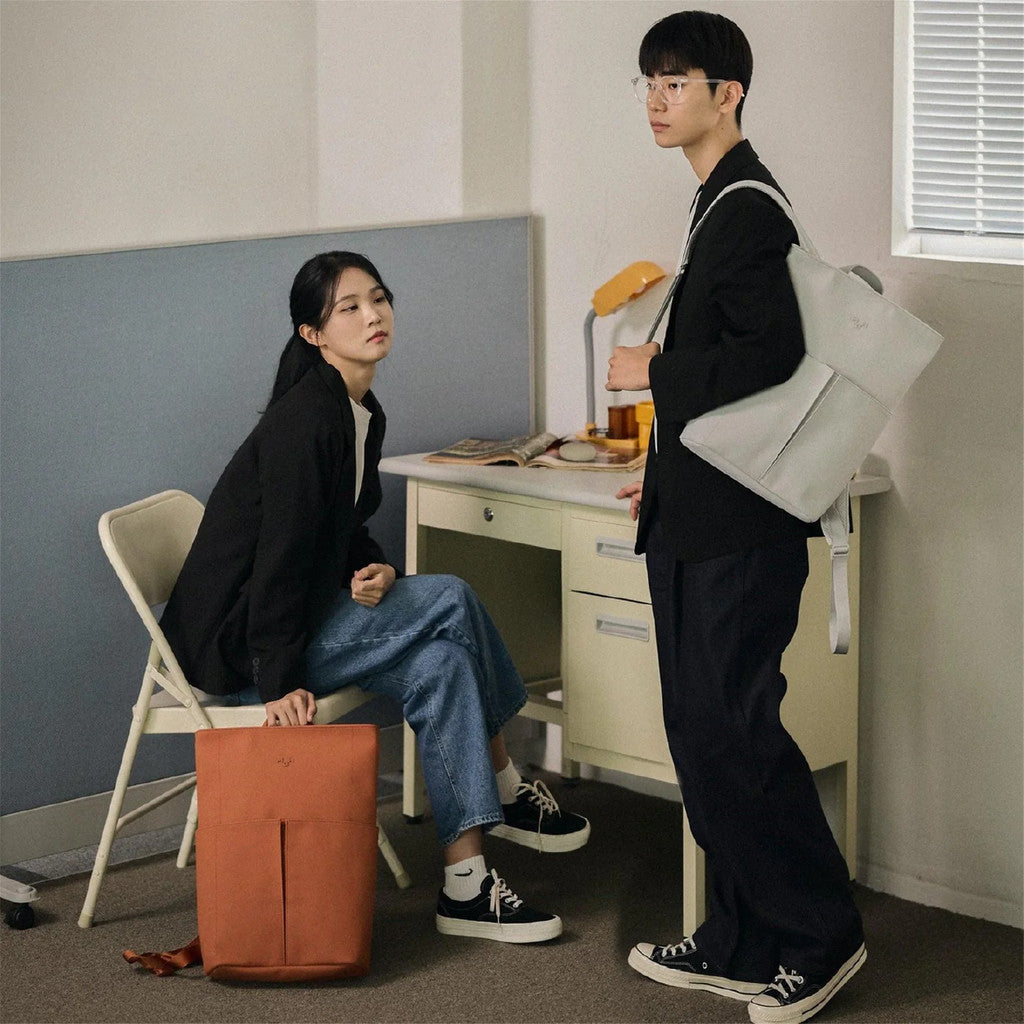 MAH Line Backpack กระเป๋าเป้คอมพิวเตอร์ น้ำหนักเบา ผ้ากันน้ํา 16 นิ้ว (กระเป๋าสะพายหลัง)