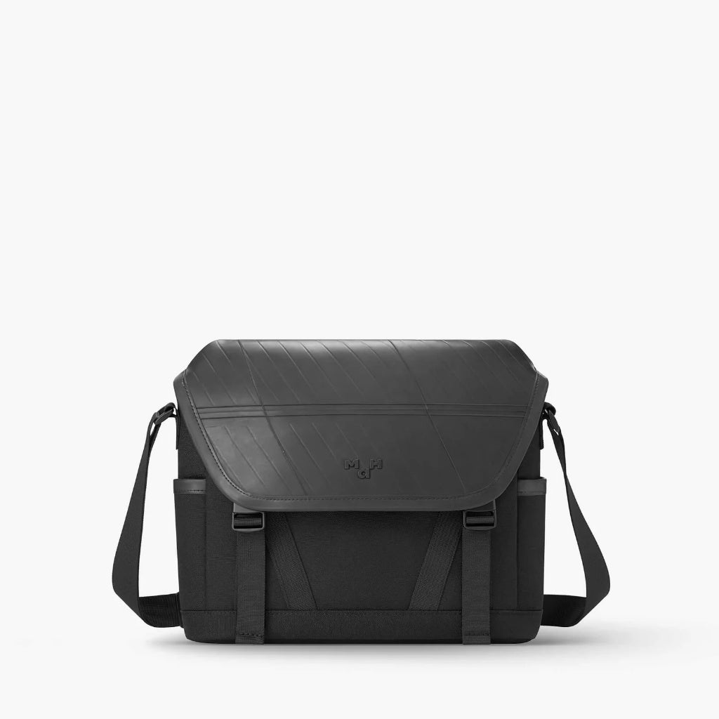 MAH Tour Crossbody กระเป๋าสะพายข้าง น้ำหนักเบา ผ้ากันน้ํา 8 นิ้ว (กระเป๋าสะพายไหล่) สีขาว